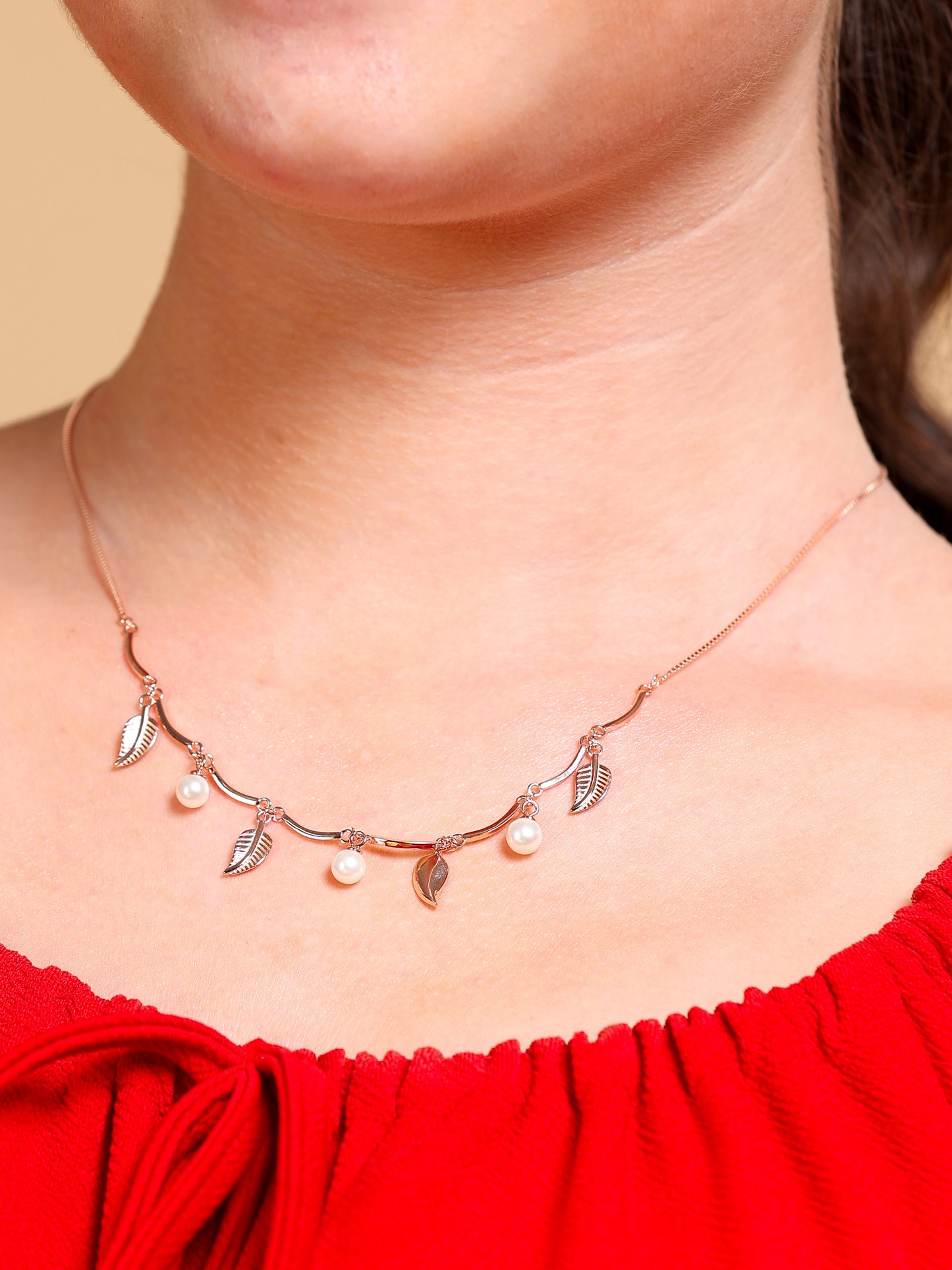 Pearl Leaf Charm Collar Necklace